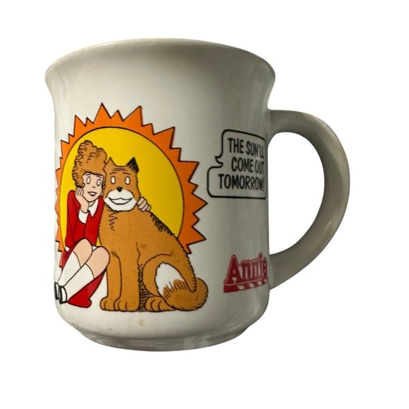 Vintage Annie 1985 Small Coffee Cup - Picture 1 of 5